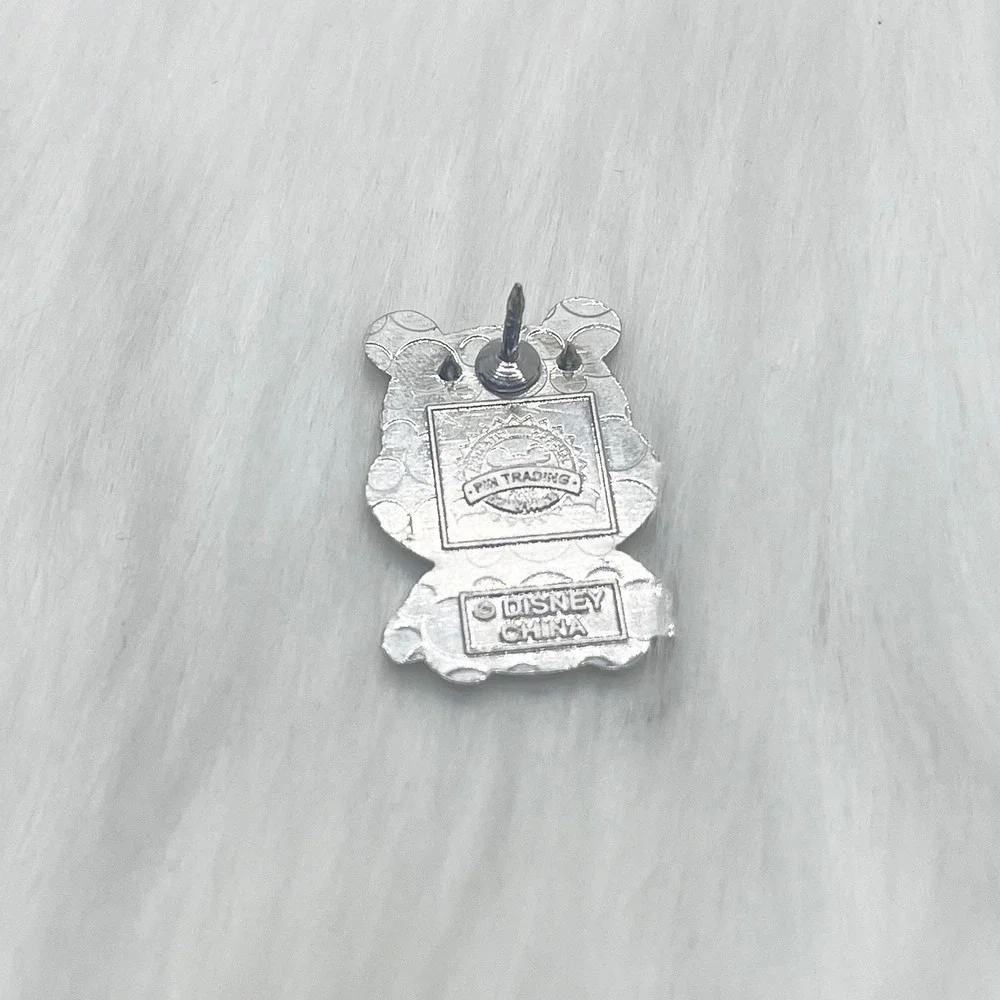 🔮 5/$25 Disney Winnie The Pooh Big Head‎ Pin